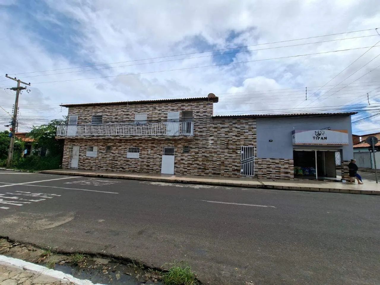 Casa Comercial à venda, Renascença - Teresina/PI