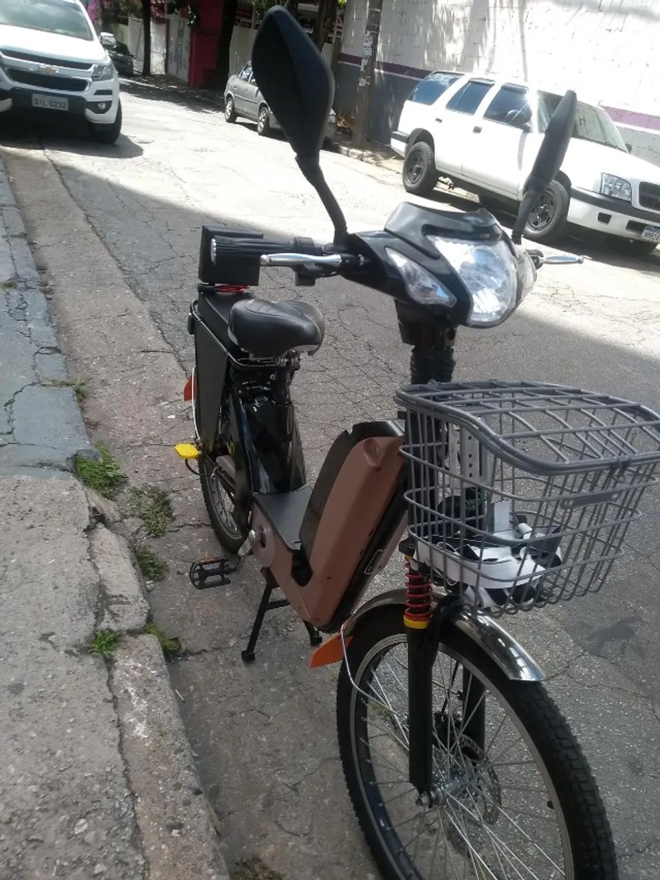 Bike eletrica (com bateria nova)