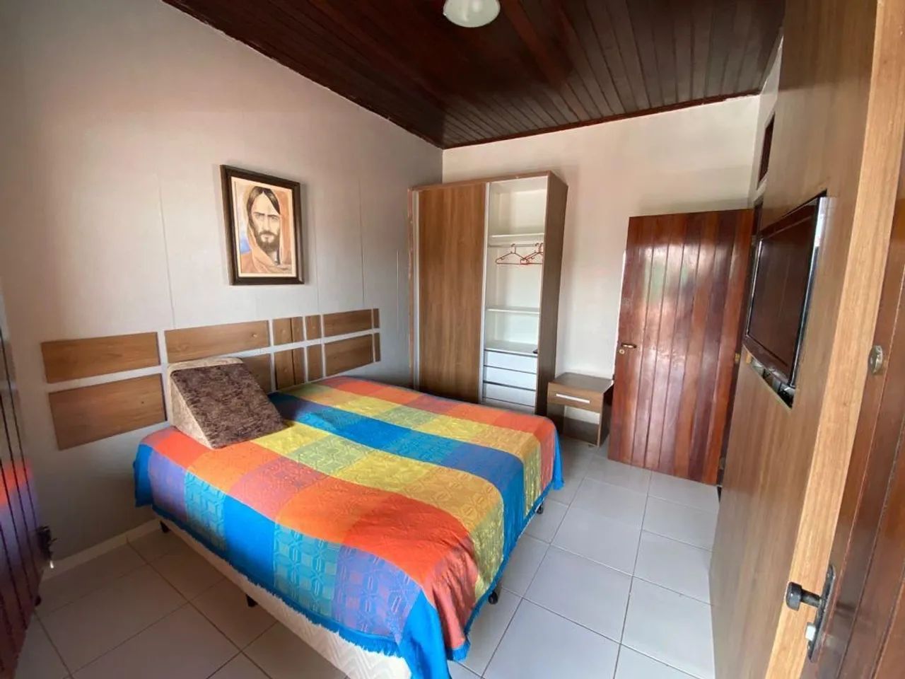 CASA NO FRANCÊS 