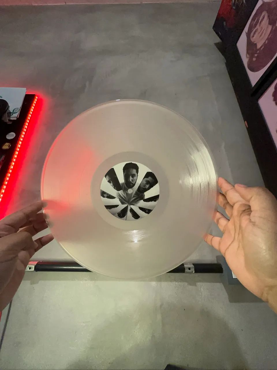 Vinil Rashid - Portal + Revista Noize - Foto 5