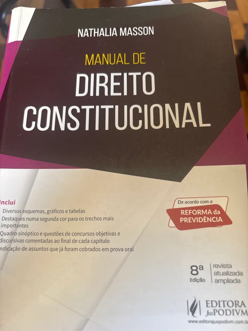 Livros direito e contabilidade 