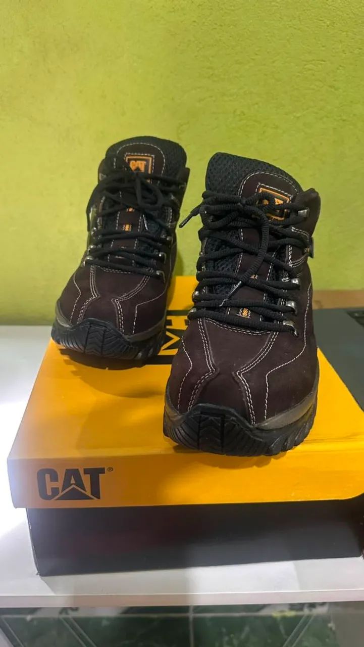 Bota CAT original nova - Foto 2