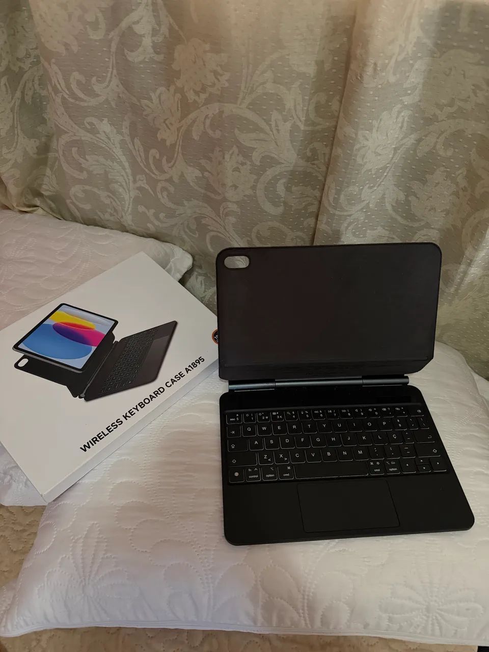Capa teclado Magic Keyboard iPad 11 A16