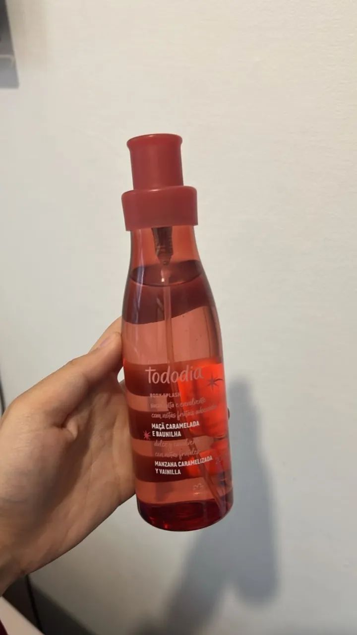 Body Splash Maçã Caramelada E Baunilha 200ml Natura Tododia QUASE CHEIO - Foto 3