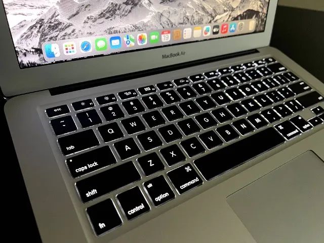 MacBook Air 2017 - Foto 3