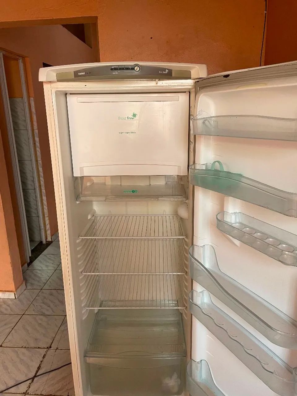 Vendo geladeira  - Foto 2