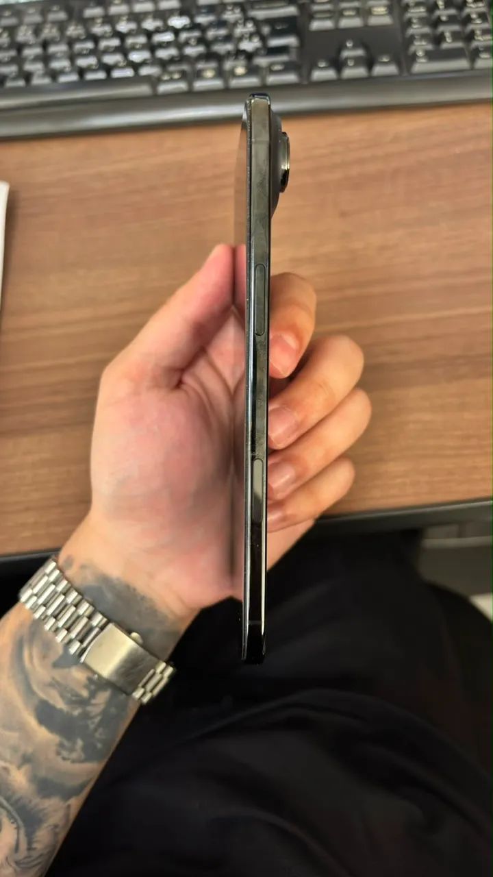 IPHONE 17 AIR  - Foto 3