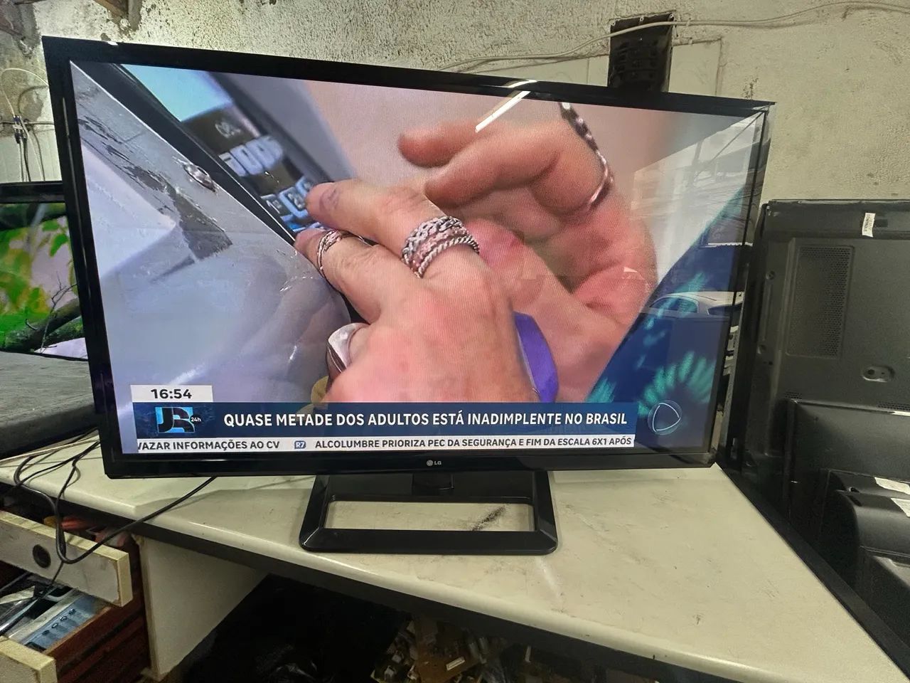 TV LG PLASMA 50 POLEGADAS IMPECÁVEL  - Foto 2