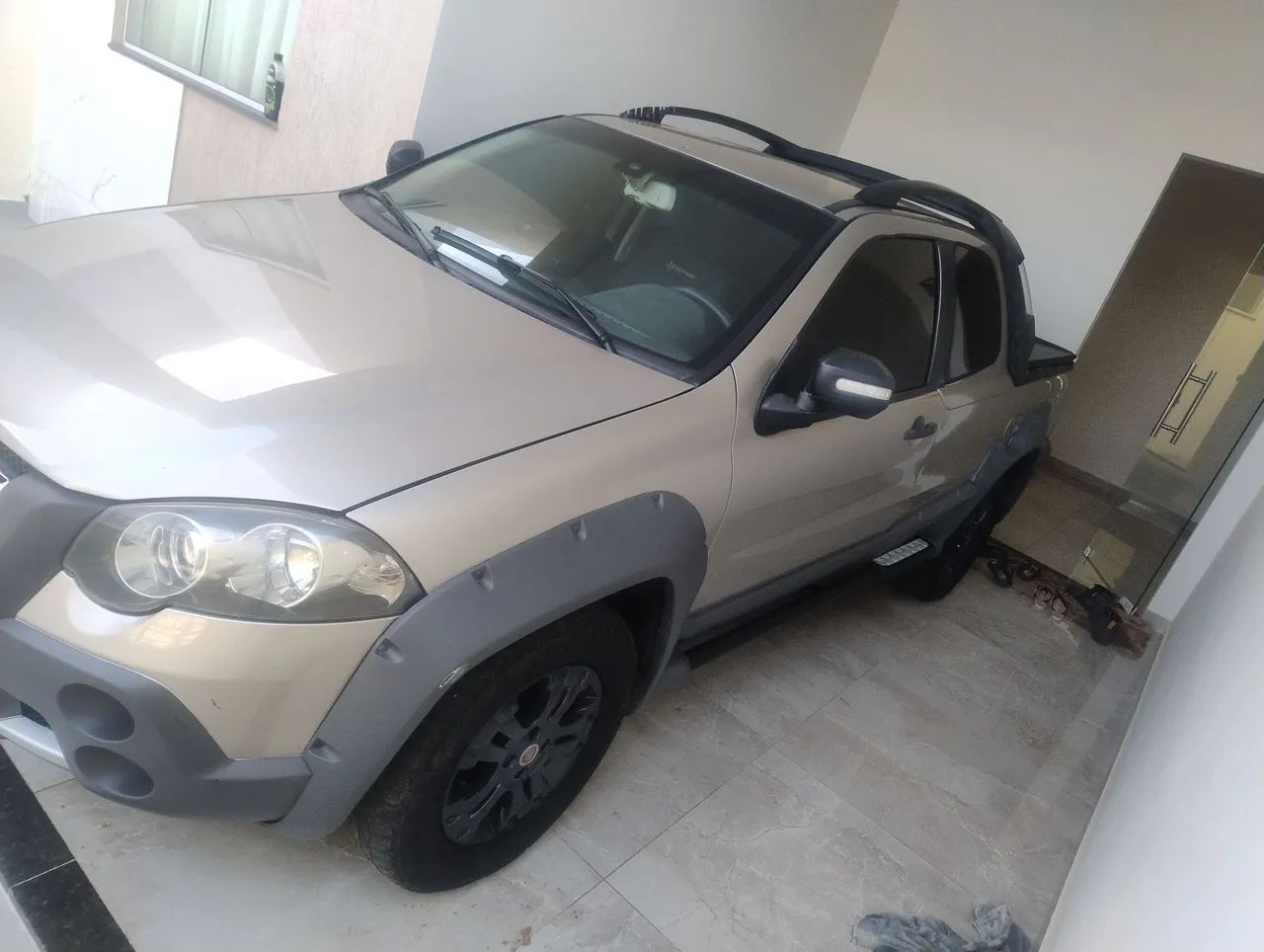 Fiat Strada Adventure1.8/ 1.8 Locker Flex CD 2012 - Foto 3