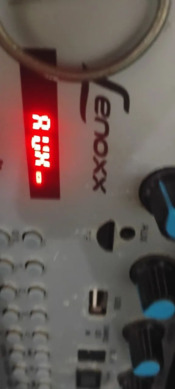 Caixa de som com Bluetooth, com controle - Foto 5