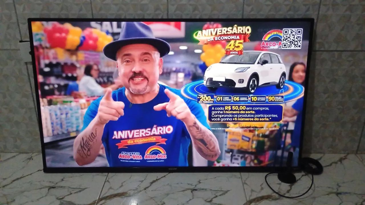 Tv Semp 50 polegadas smart 4k roku tv  - Foto 5