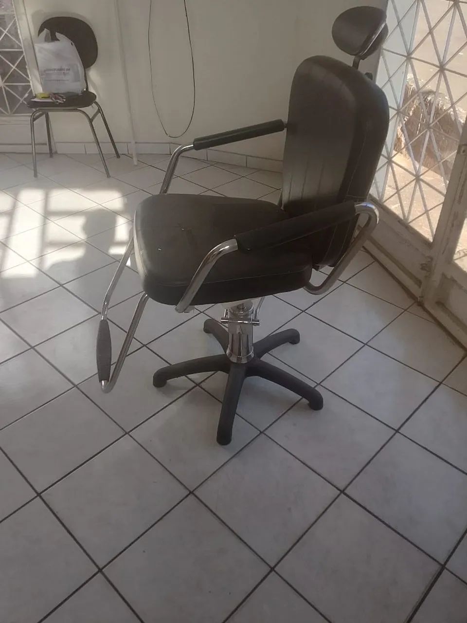 Cadeira de salão reclinável  - Foto 2