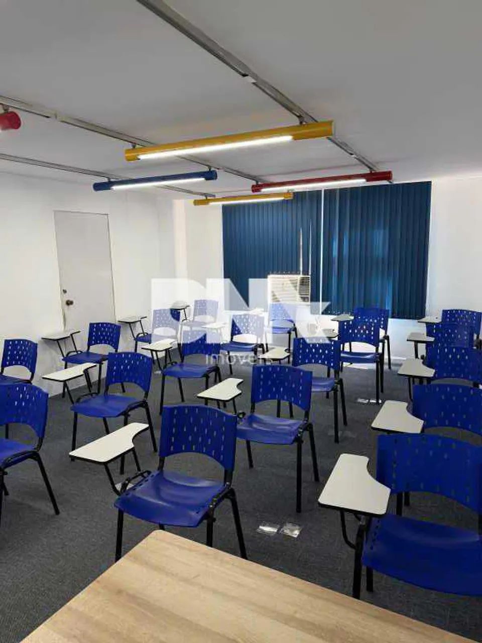 Sala : / Comercial / Centro