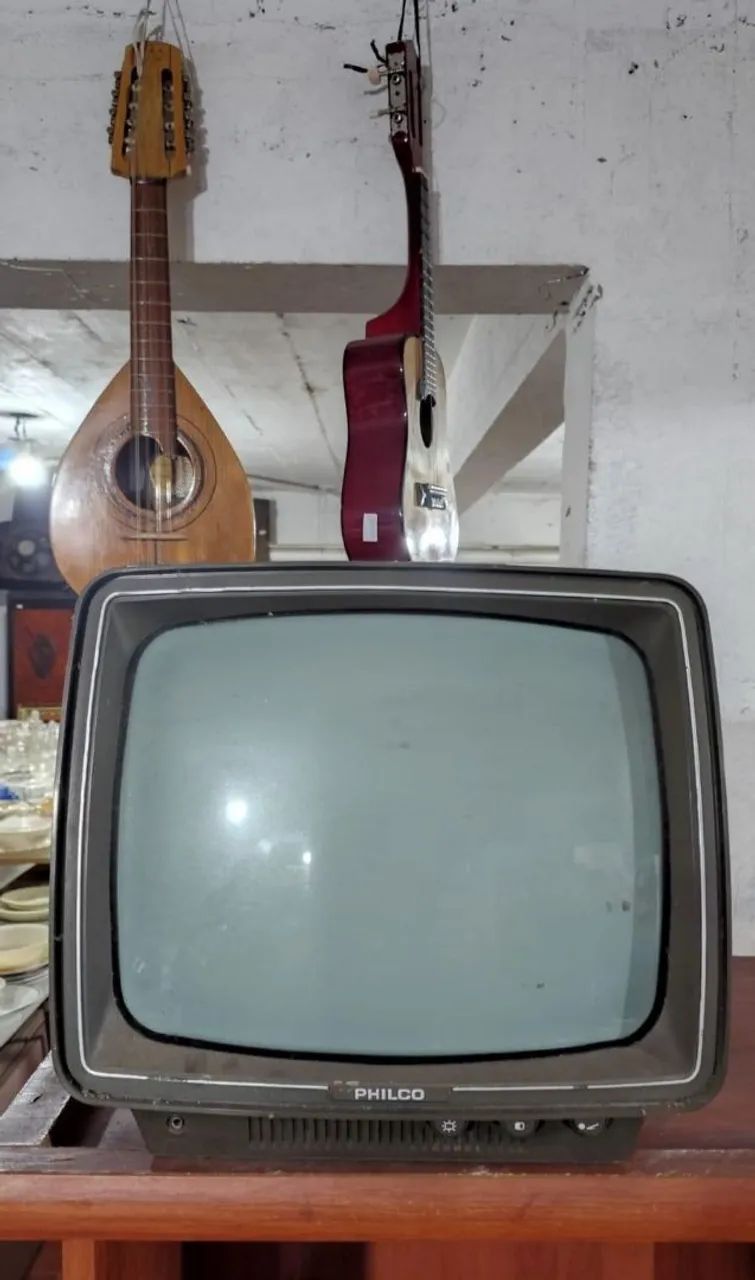 Vendo Antiga Tv Philco 