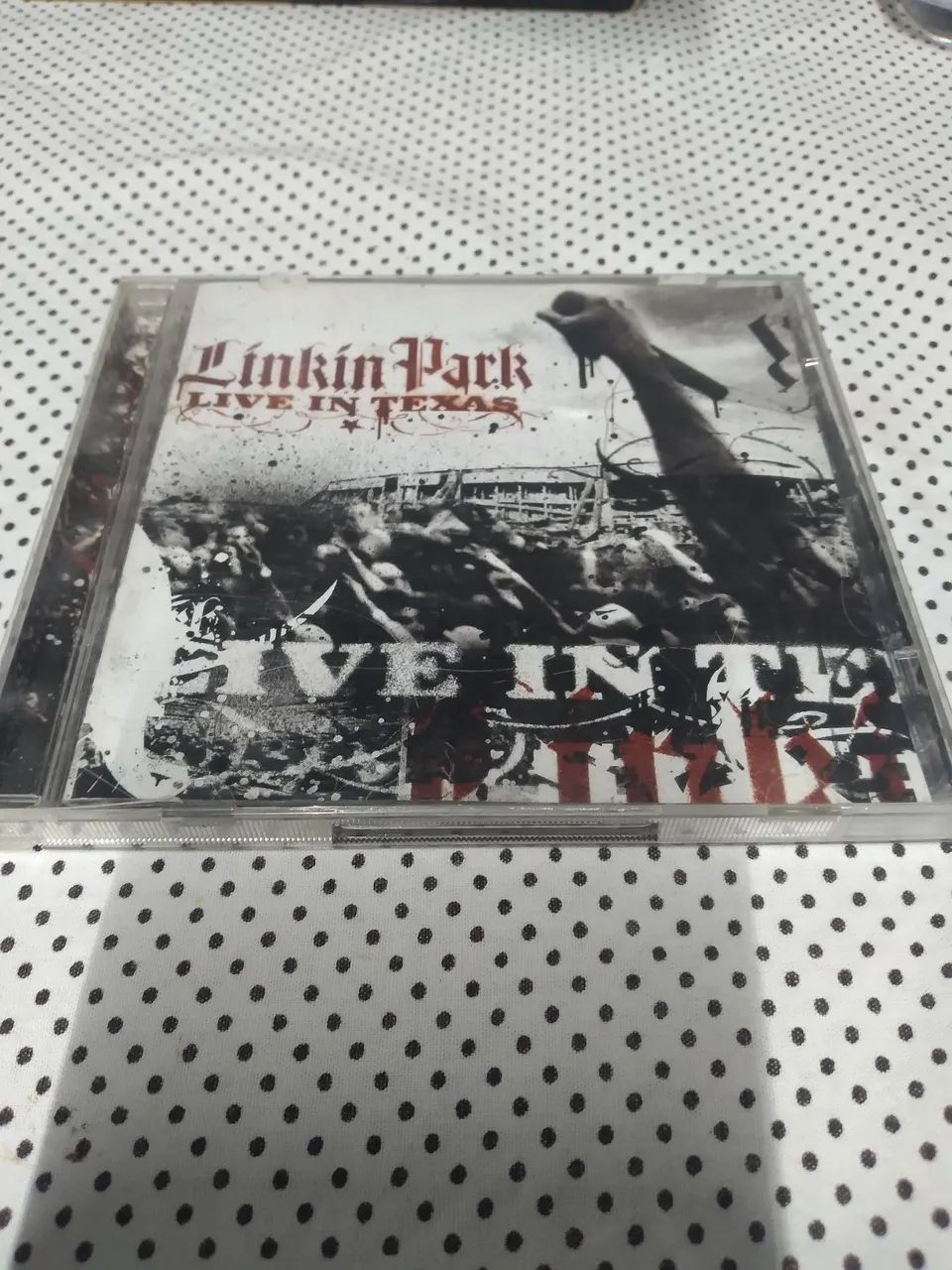 CD/DVD Linkin Park com o DVD 'Live in Texas