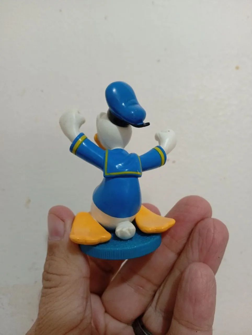 MINIATURA COLECIONÁVEL PATO DONALD  - Foto 2