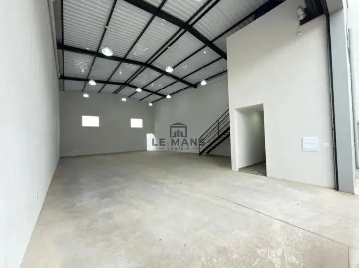 Barracão para alugar em Piracicaba, Santa Terezinha, com 230 m²