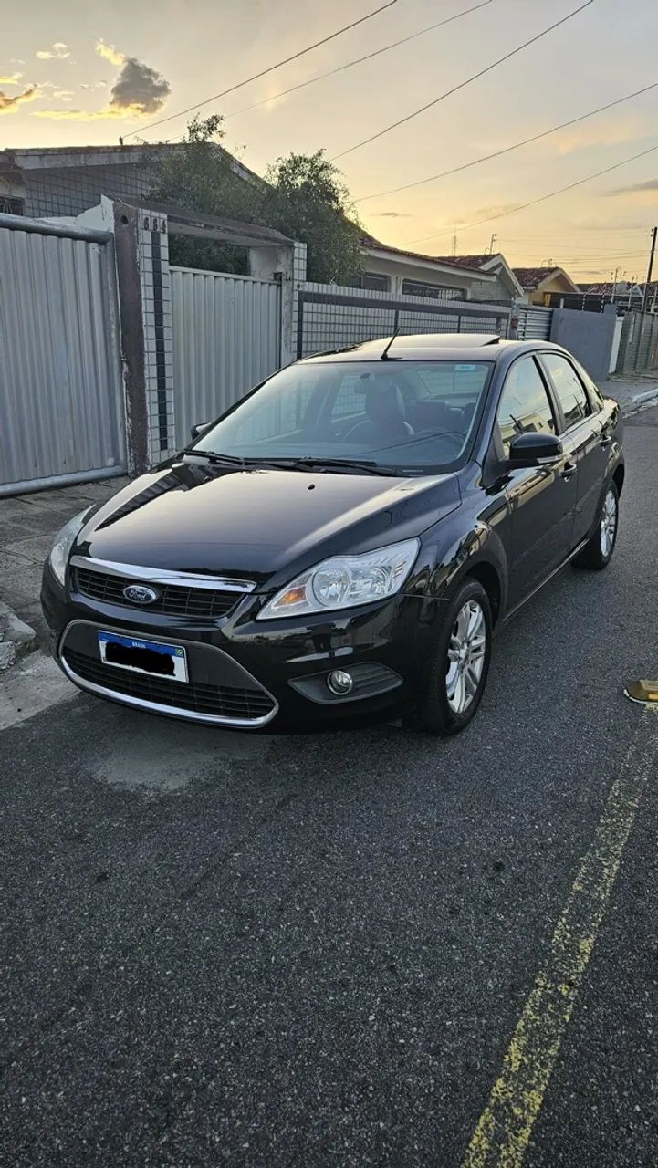 Ford Focus Focus Ghia Sed. 2.0 16V/ 2.0 16V Flex 4p 2009