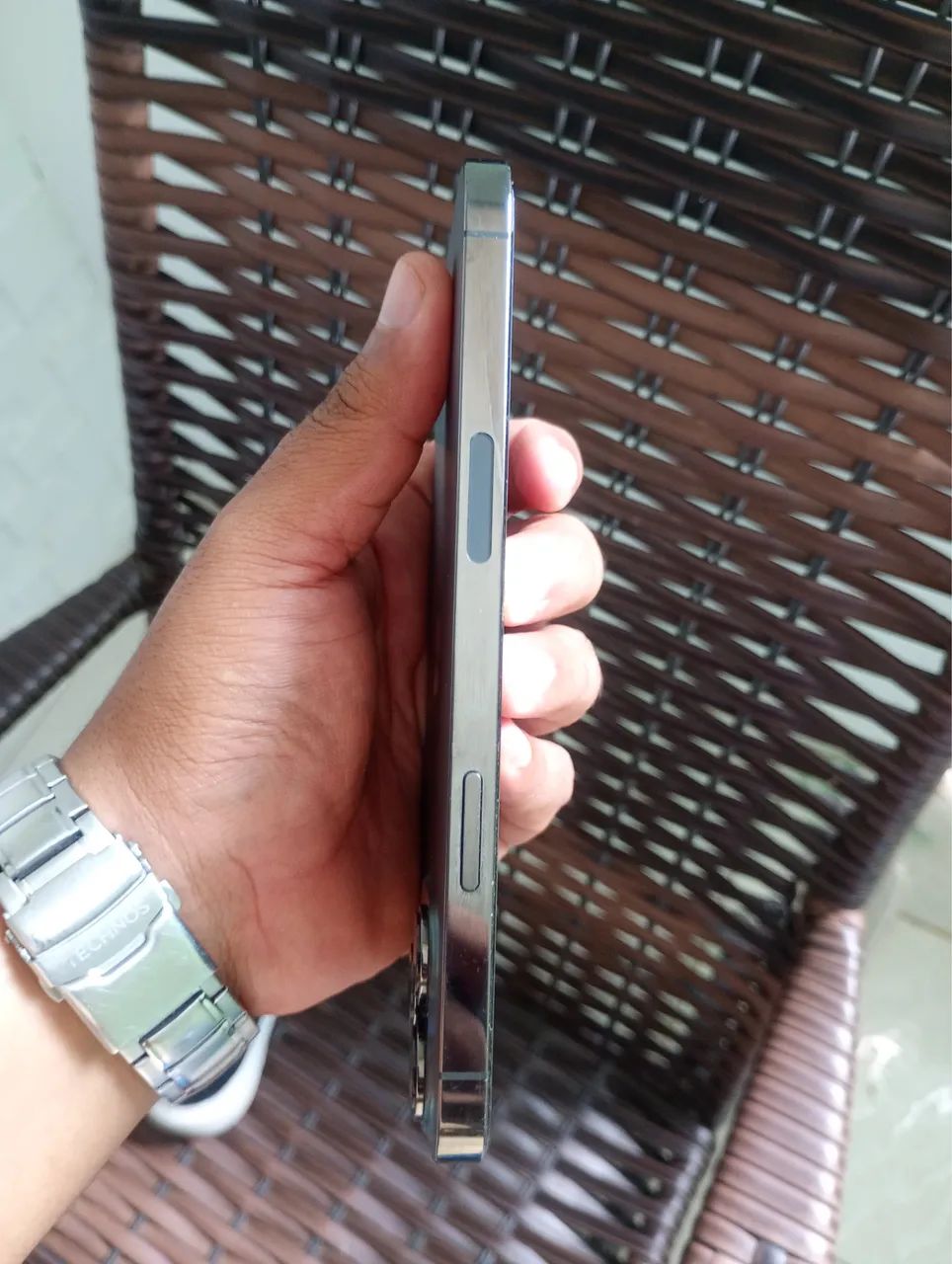IPHONE 13 PRO MAX IMPECÁVEL  - Foto 3