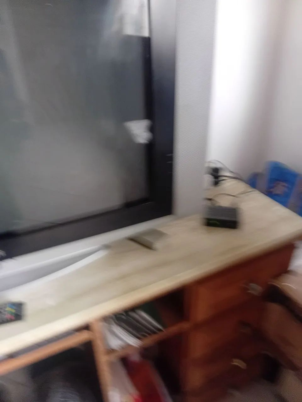 Tv Samsung 30 polegadas com conversor digital e  controle remoto  - Foto 3