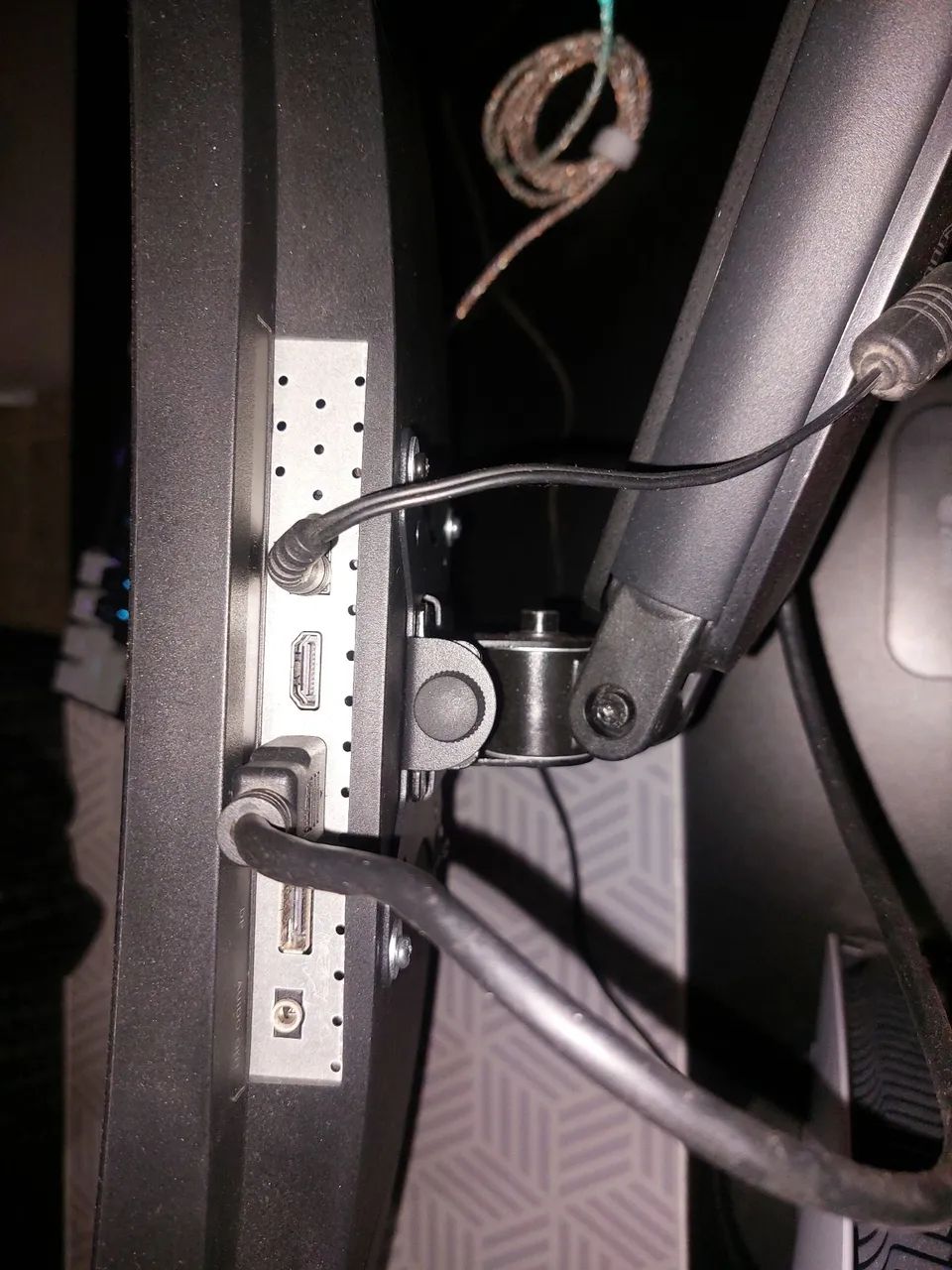 Monitor 27" 165hz (CURVO)! - Foto 4
