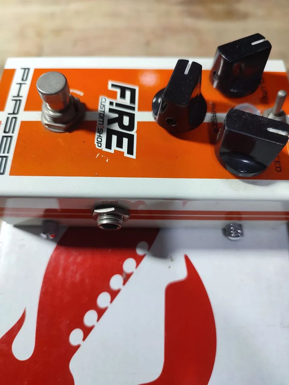 Pedal Fire Phaser com caixa e lata - Foto 5