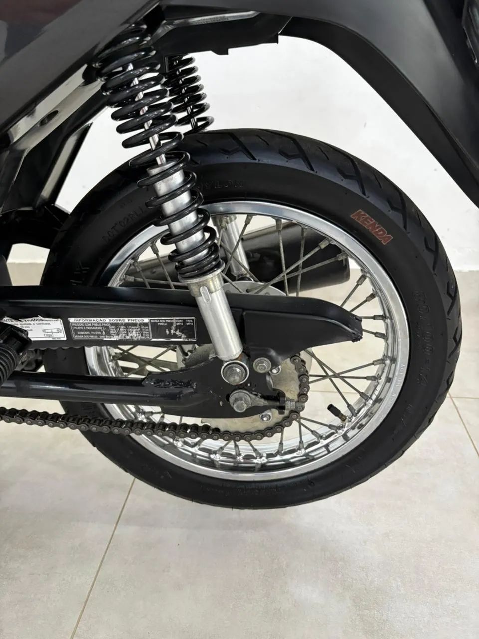 BIZ 110I - Foto 3