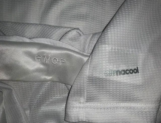 Camisa Retrô Real Madrid - Foto 5