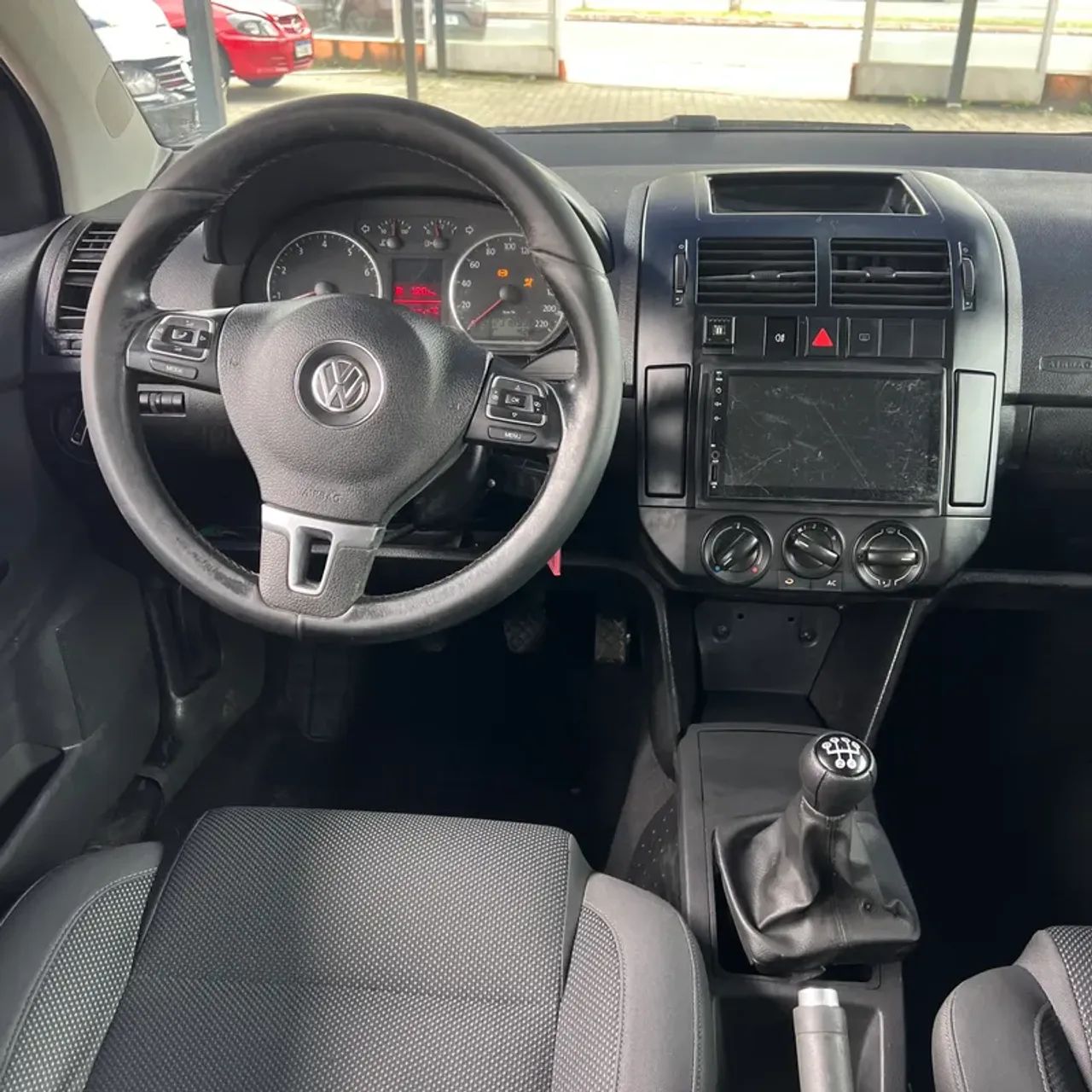 Volkswagen Polo 1.6 Mi/S.Ouro 1.6 Mi Tot.Flex 8V 5p, foto 5 de 8