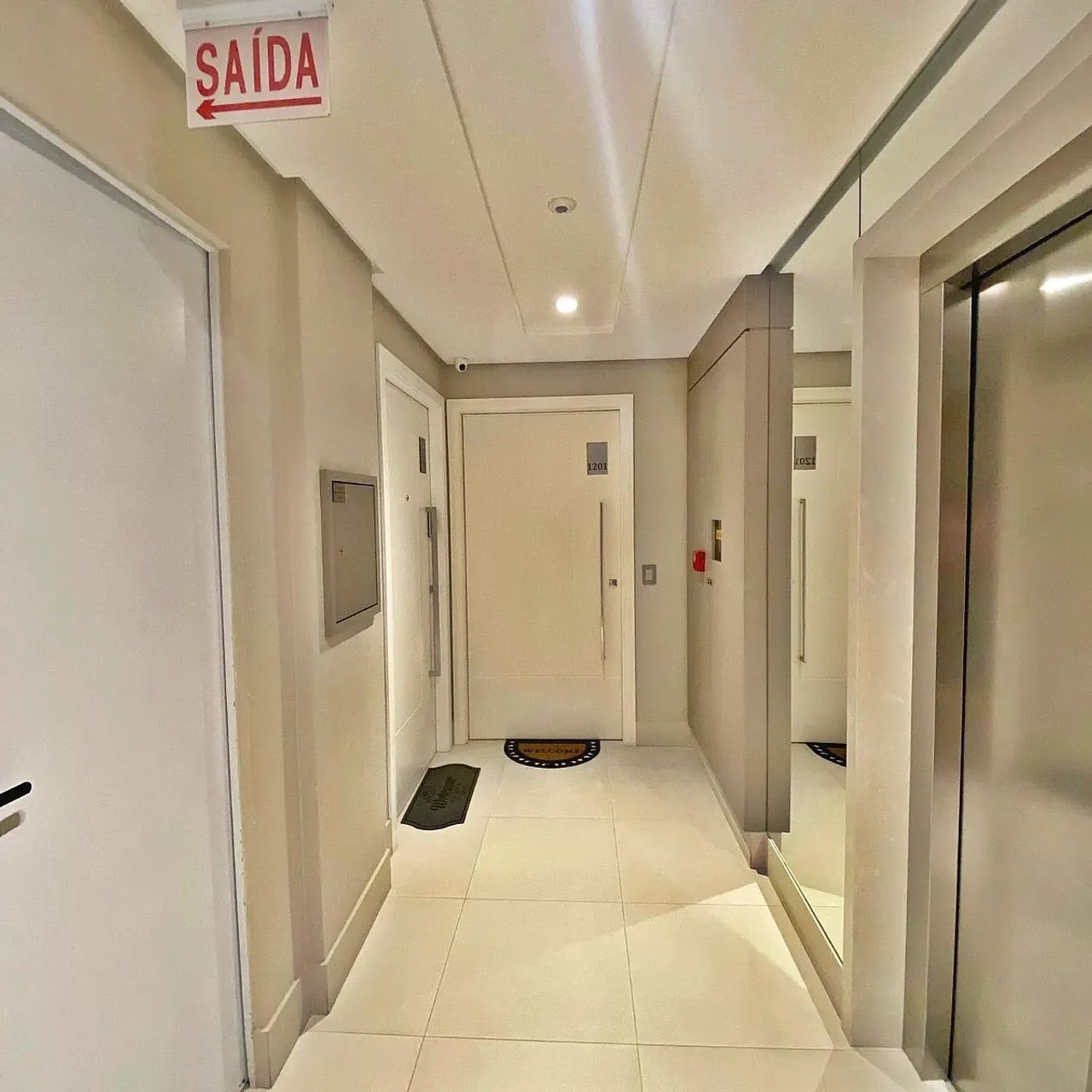 Apartamento MOBILIADO com 2 suítes sendo 1 master com closet, 143 m² - Campinas - São José - Foto 2
