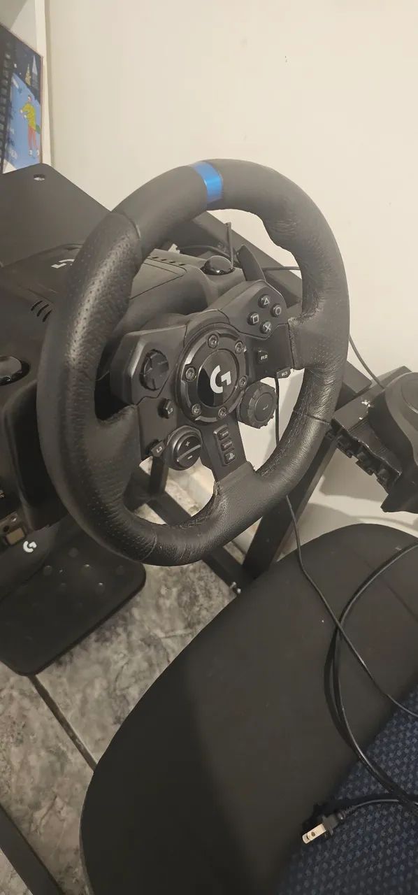 Volante logitech G923 com cambio e cockpit  - Foto 2