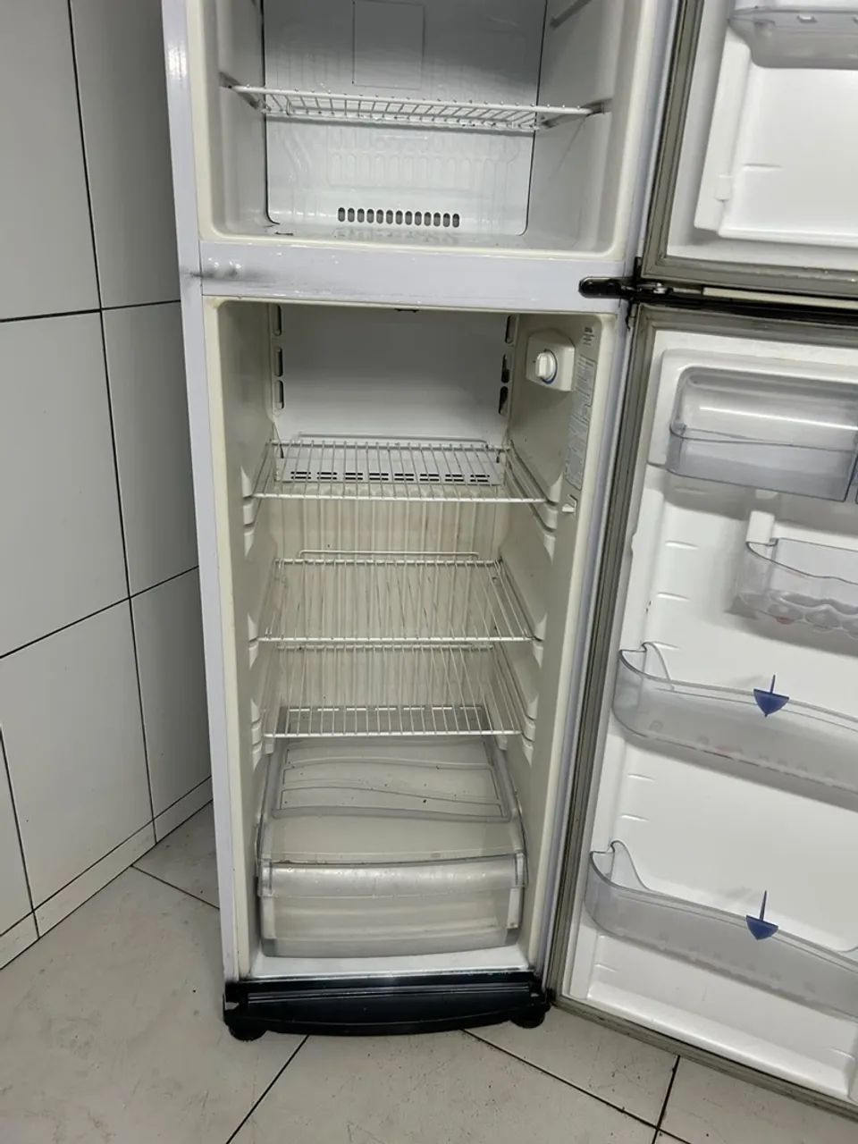 vendo geladeira  - Foto 5