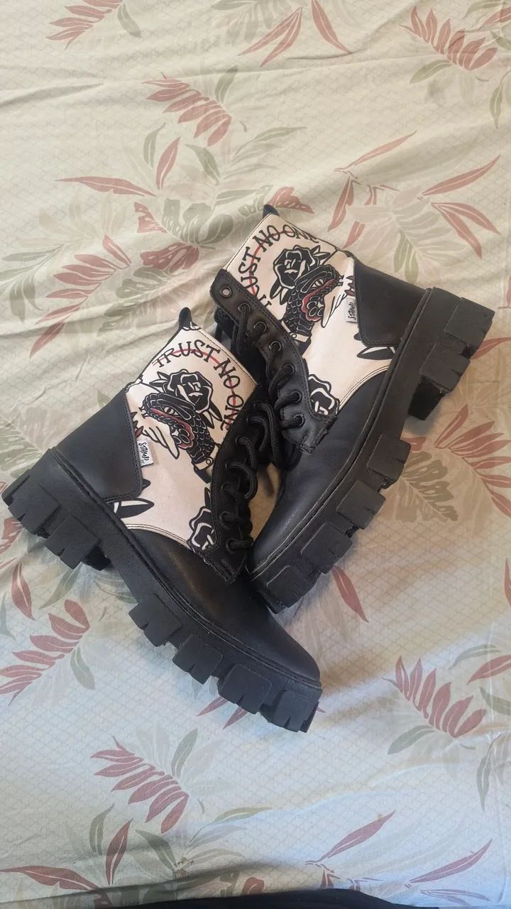 Bota Stamp It Old school número 37