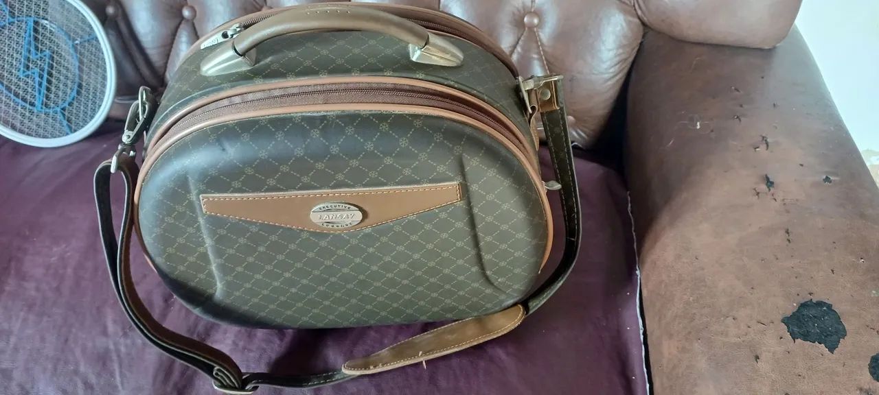 Bolsa tipo maquiadora.  - Foto 2