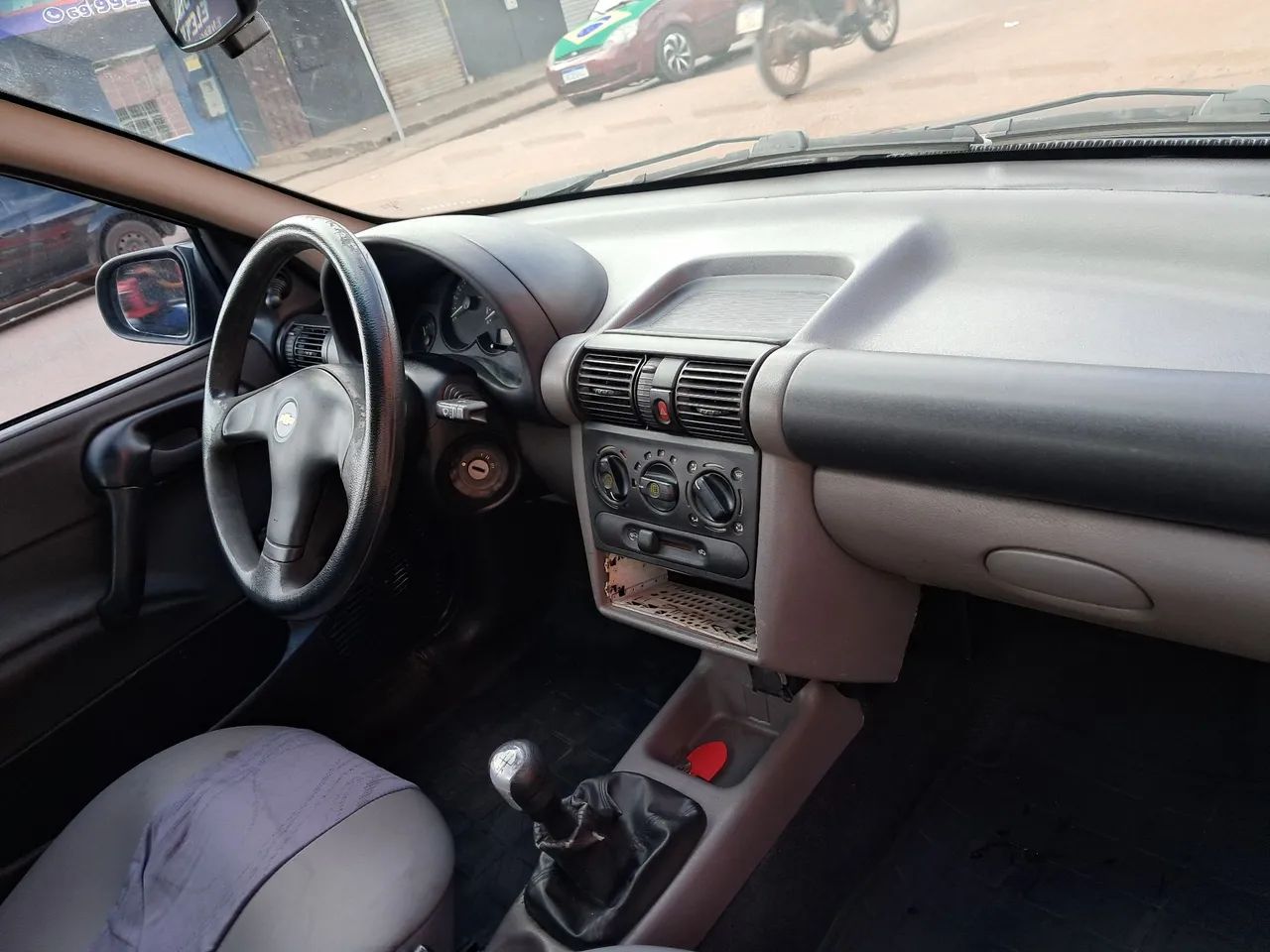 Chevrolet Classic Classic Life/LS 1.0 VHC FlexP. 4p 2012
