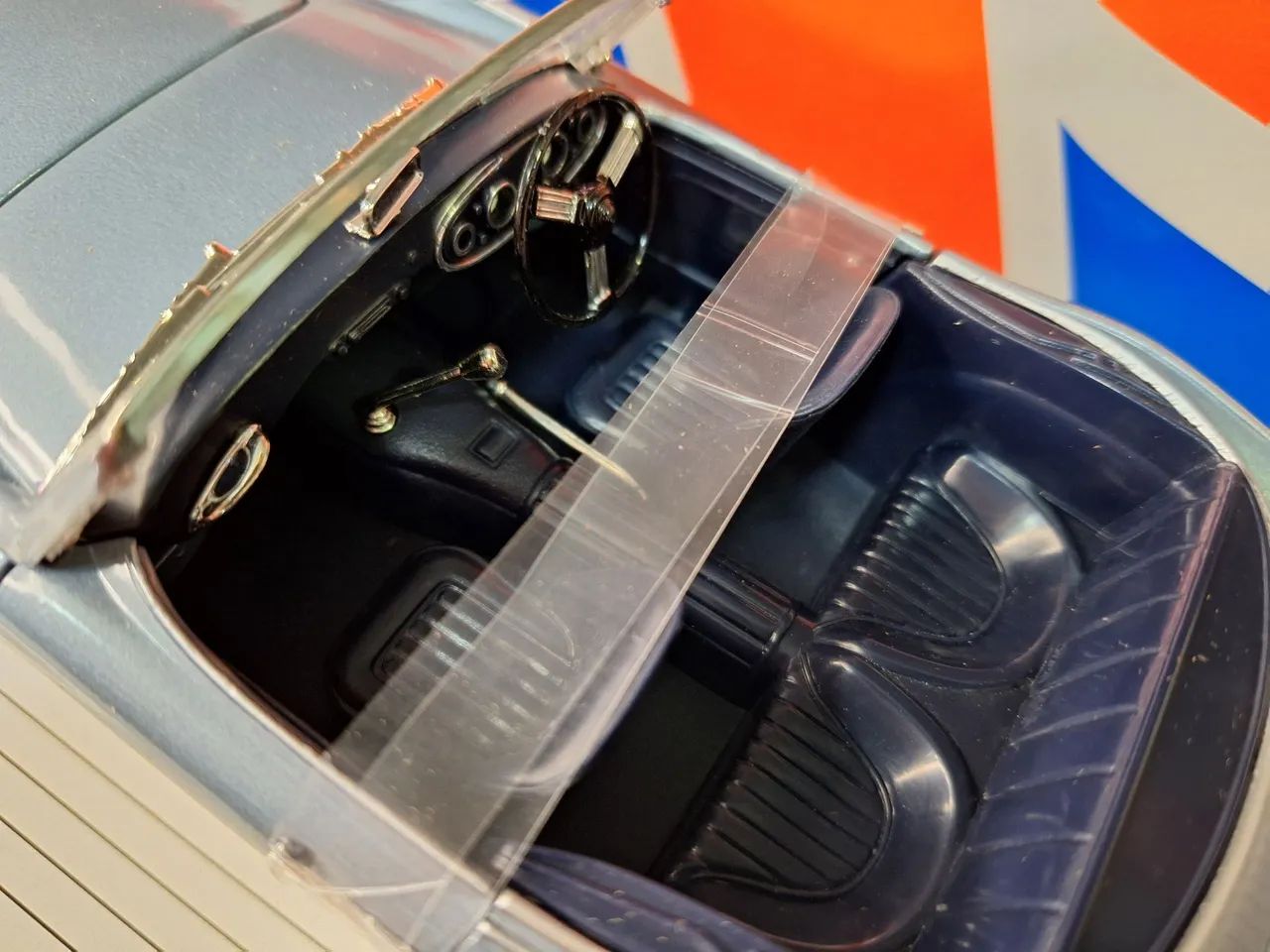 Na caixa, 1:18, Austin-Healey 100-Six (1956) - Hobbies e coleções