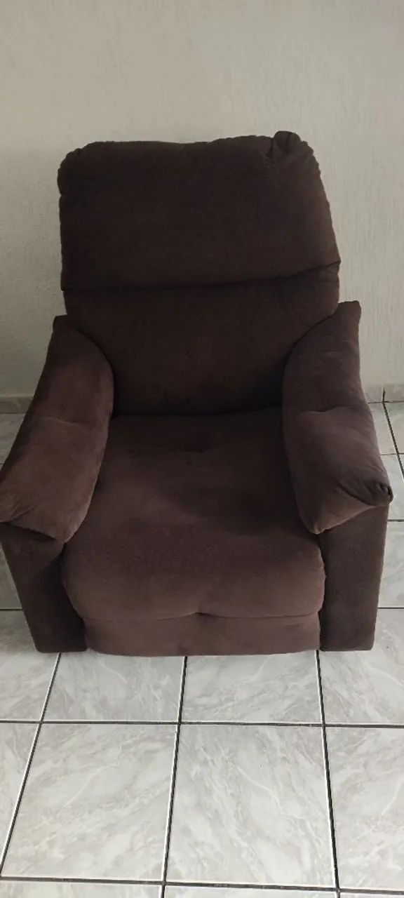 Poltrona reclinável 