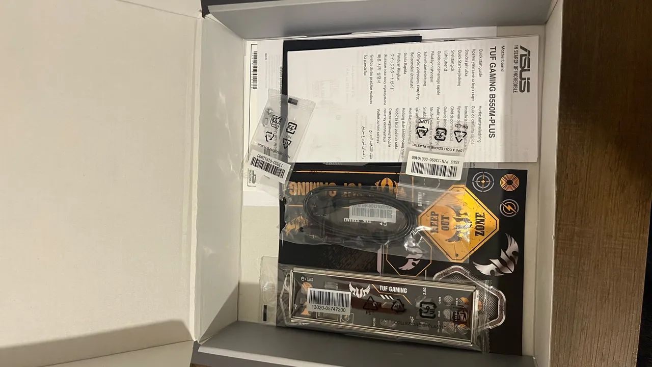 Placa mãe Asus TUF B550M-PLUS - Foto 4