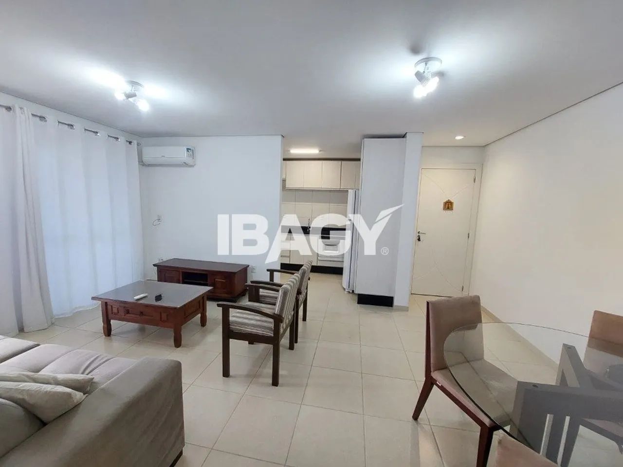 Excelente Apartamento 2 dormitório(s) em Córrego Grande - Florianópolis - Foto 4