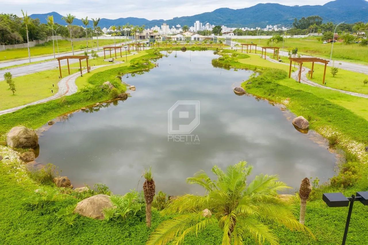 Terreno no Parque do Lago em Camboriú