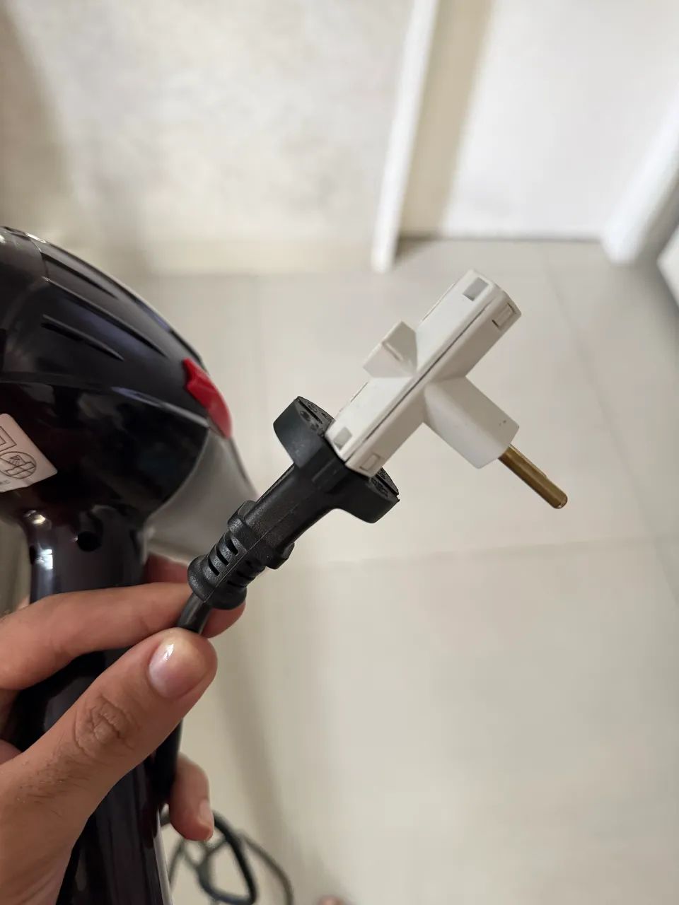 Secador de cabelo com luz ultravioleta  - Foto 4