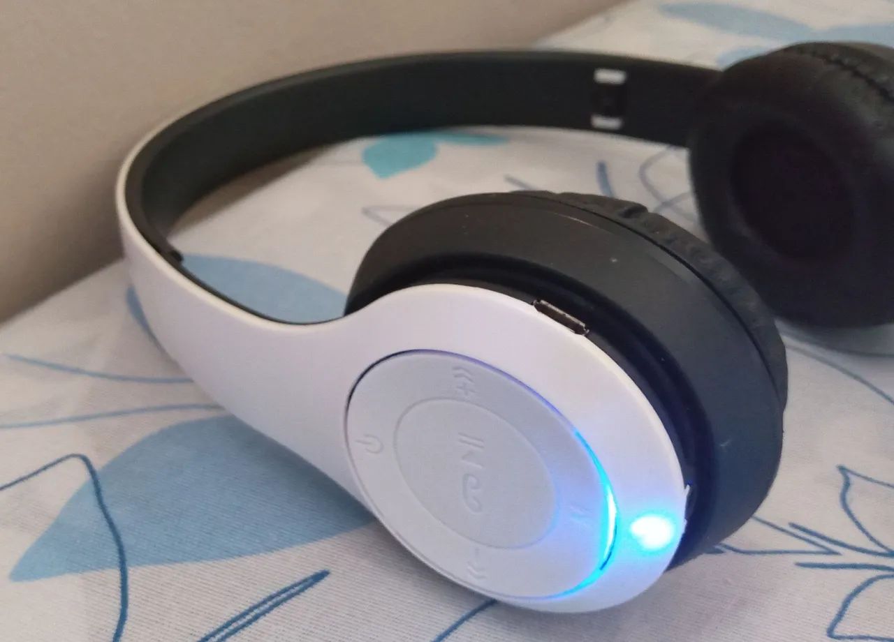 Fone P47 sem fio Bluetooth 
