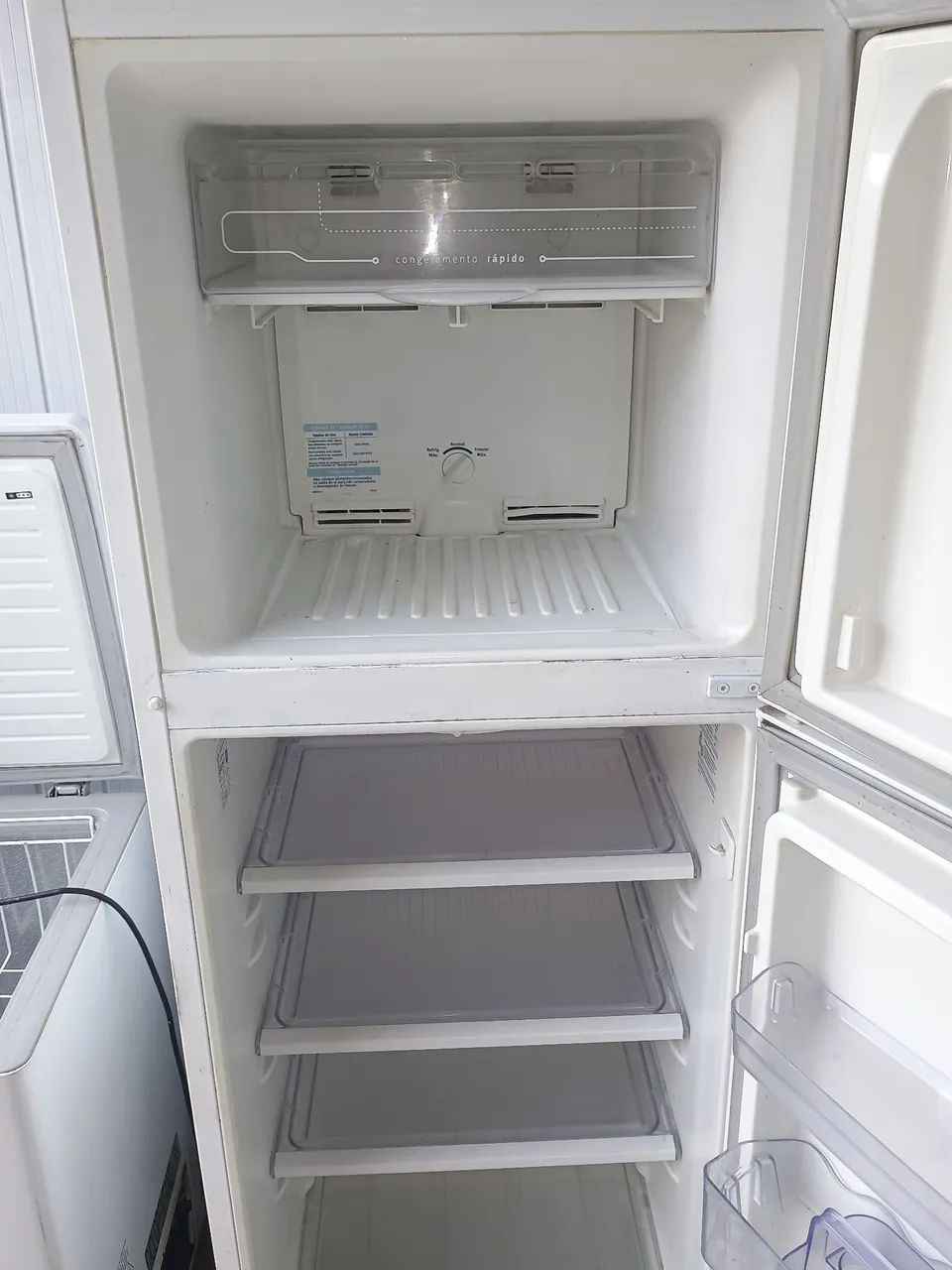 Geladeira Eletrolux Frost Free  - Foto 4