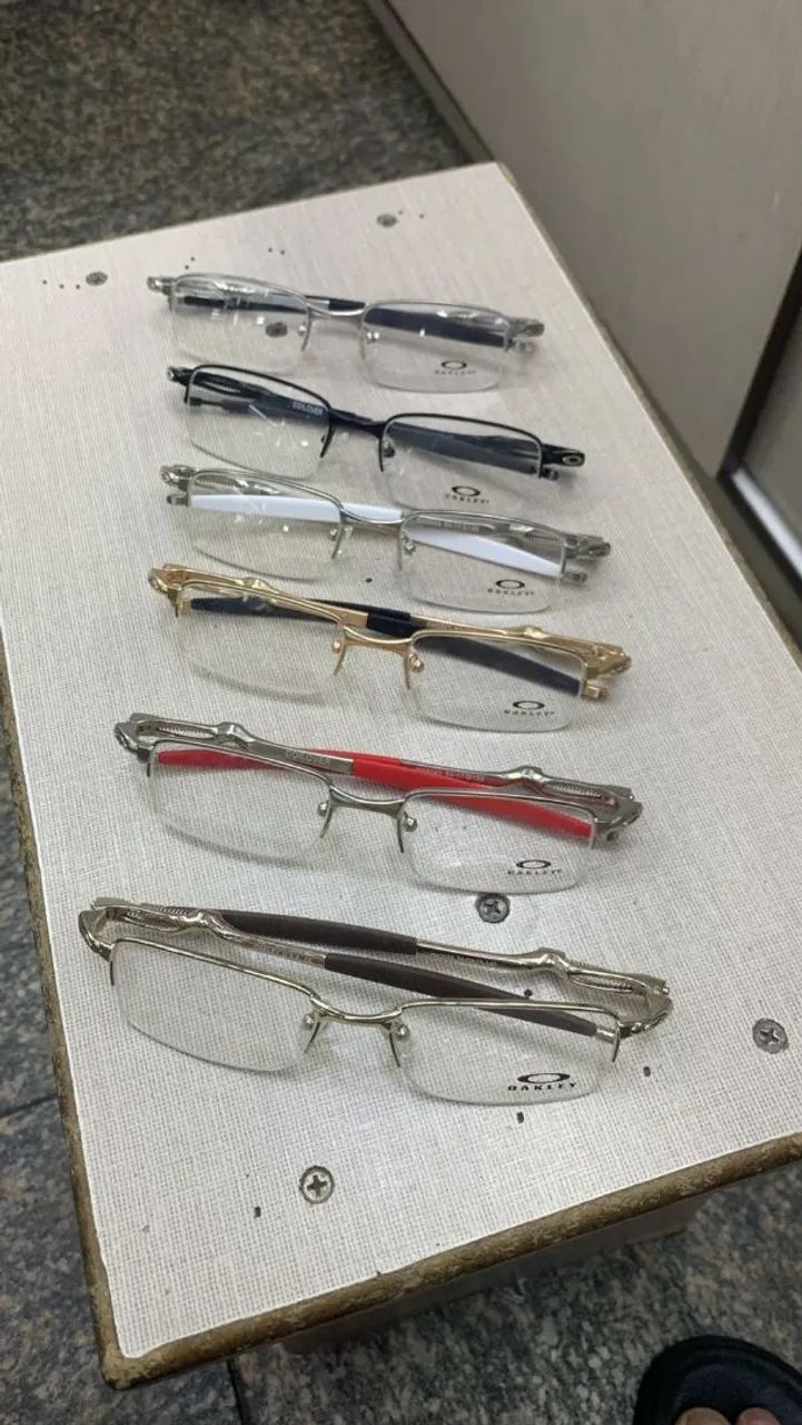 Oculos de Descanso Oakley Armacao de molinha e sem pra colocar grau - Foto 4