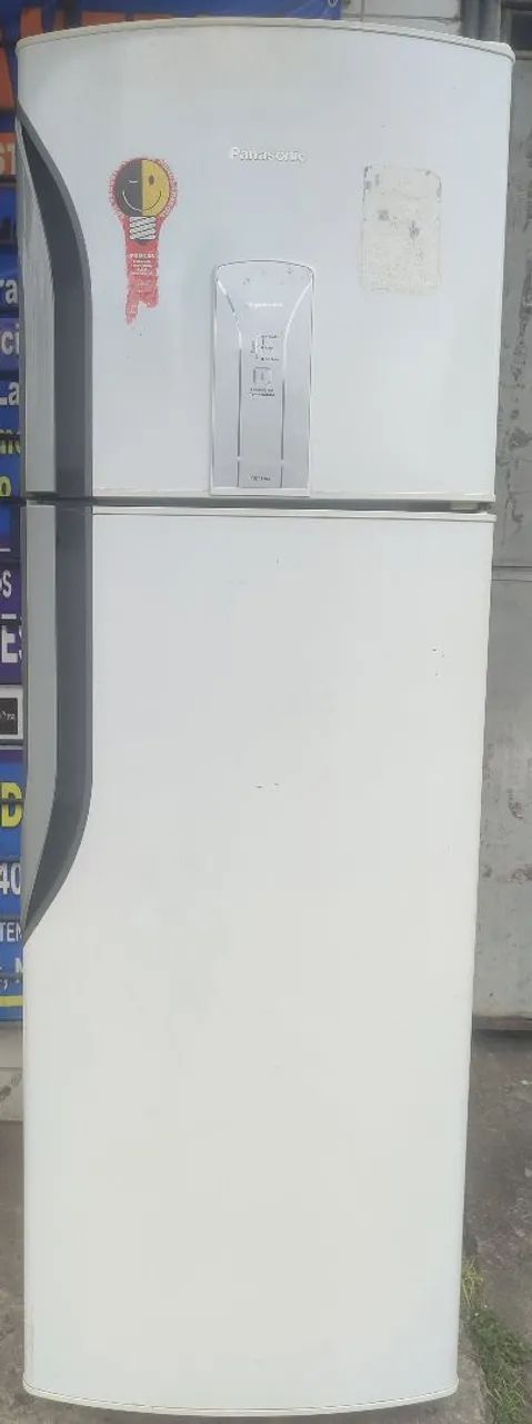 Geladeira Panasonic 