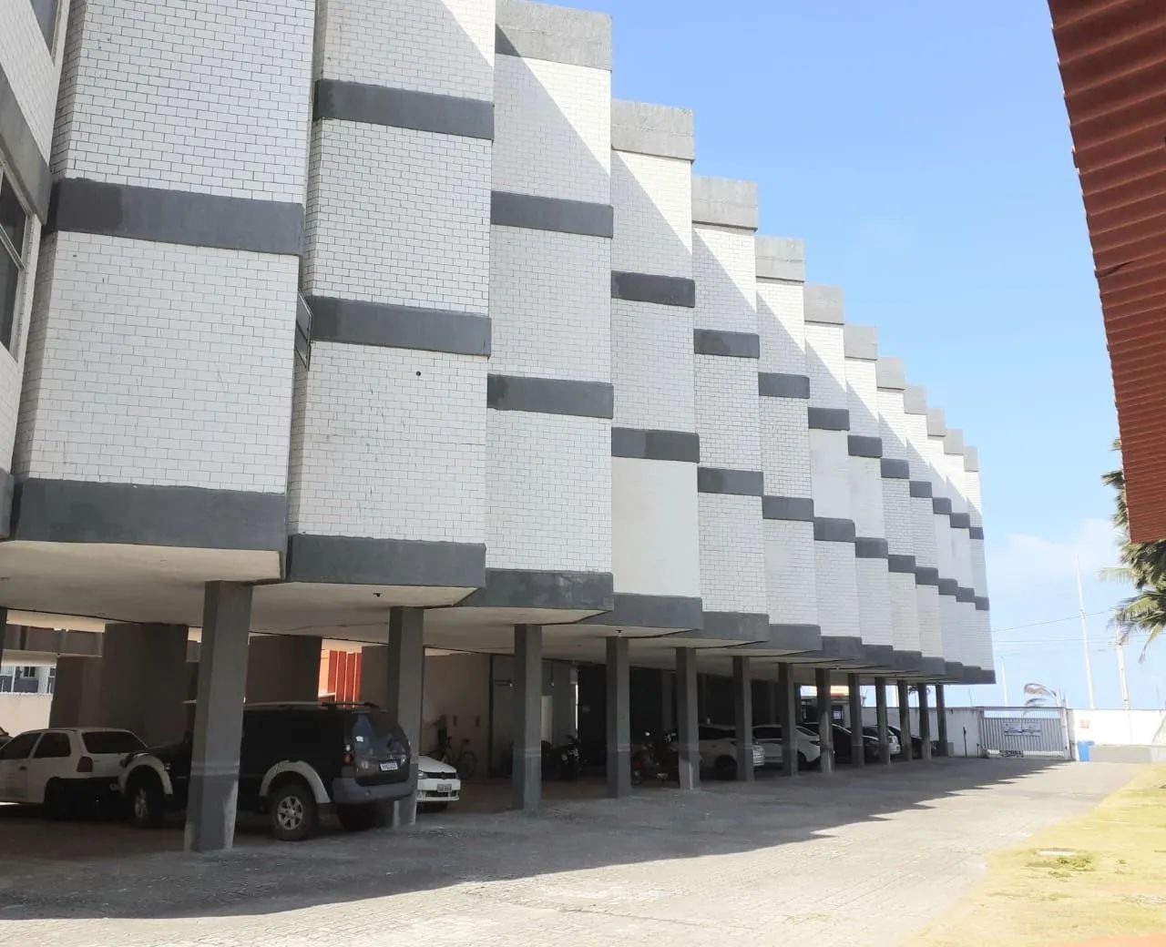 APTO MOBILIADO COM 1 QUARTO, SALA, COZINHA, BANHEIRO, VAGA ROTATIVA - LOCAÇÃO P/TEMPORADA  - Foto 11