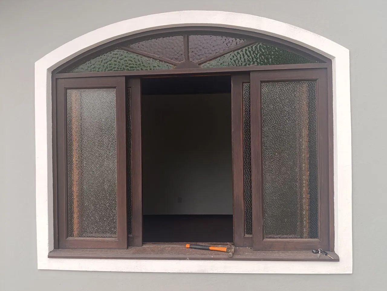Janela madeira maciça  - Foto 3