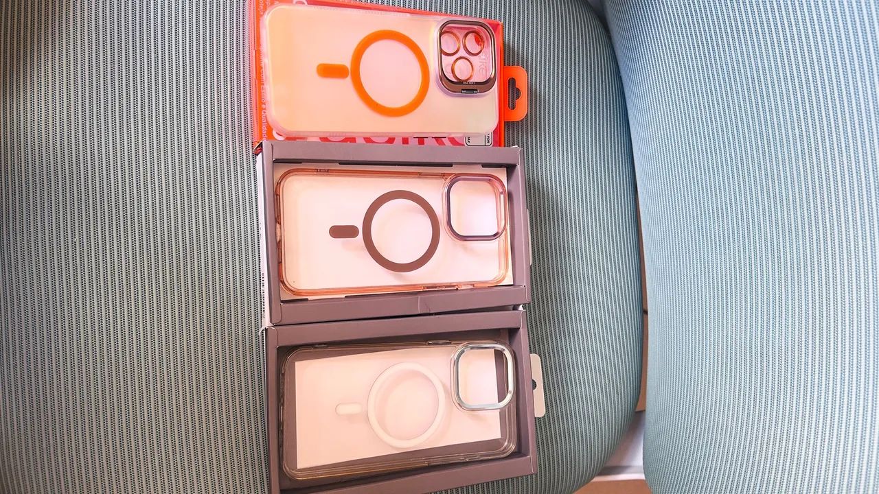 3 CASES PARA IPHONE 14 PRO MAX  - Foto 2