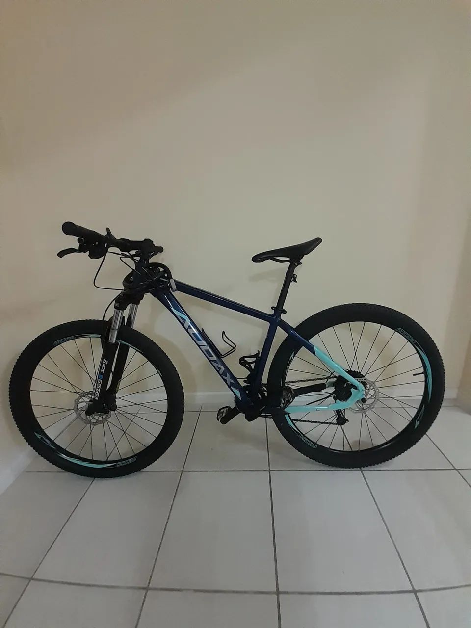 Bicicleta MTB aro 29  - Foto 2