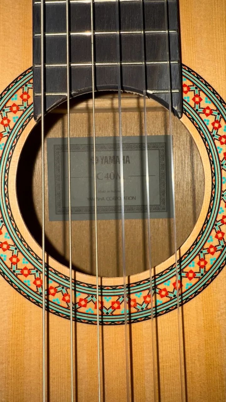 Violão Yamaha C40M Nylon - Estado de Novo | Nunca usado - Foto 2
